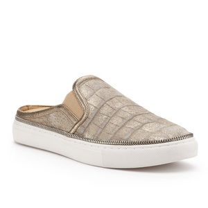 Botkier Hayden Slip On Mule Croc Stamp Sneaker 6.5